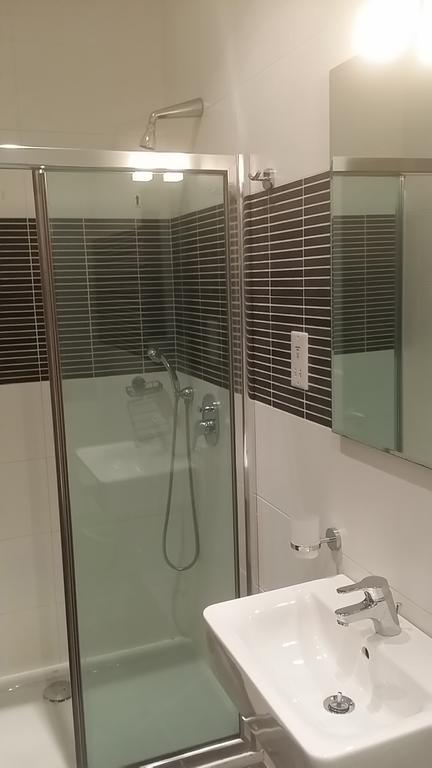 Paceville Montecarlo Apartments Saint Julian's Phòng bức ảnh