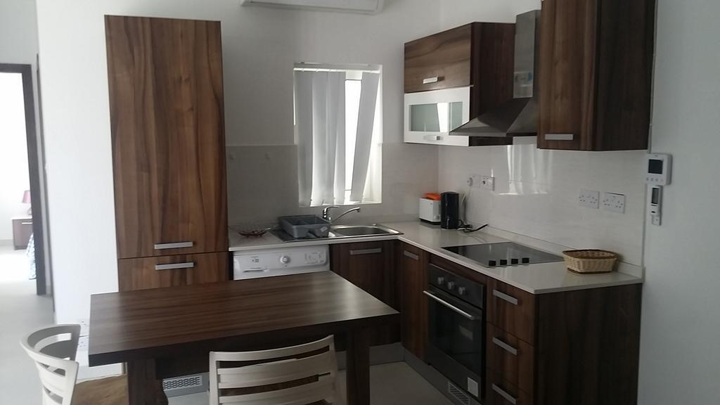 Paceville Montecarlo Apartments Saint Julian's Phòng bức ảnh