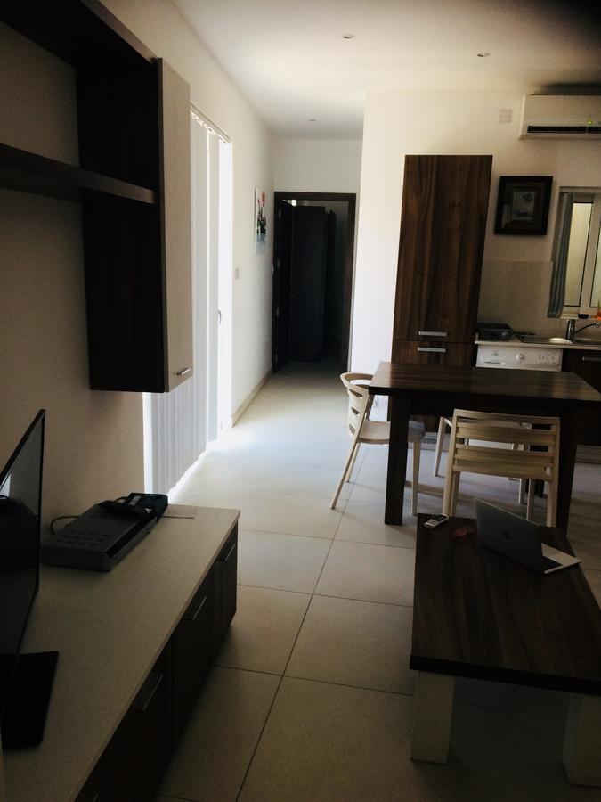 Paceville Montecarlo Apartments Saint Julian's Ngoại thất bức ảnh