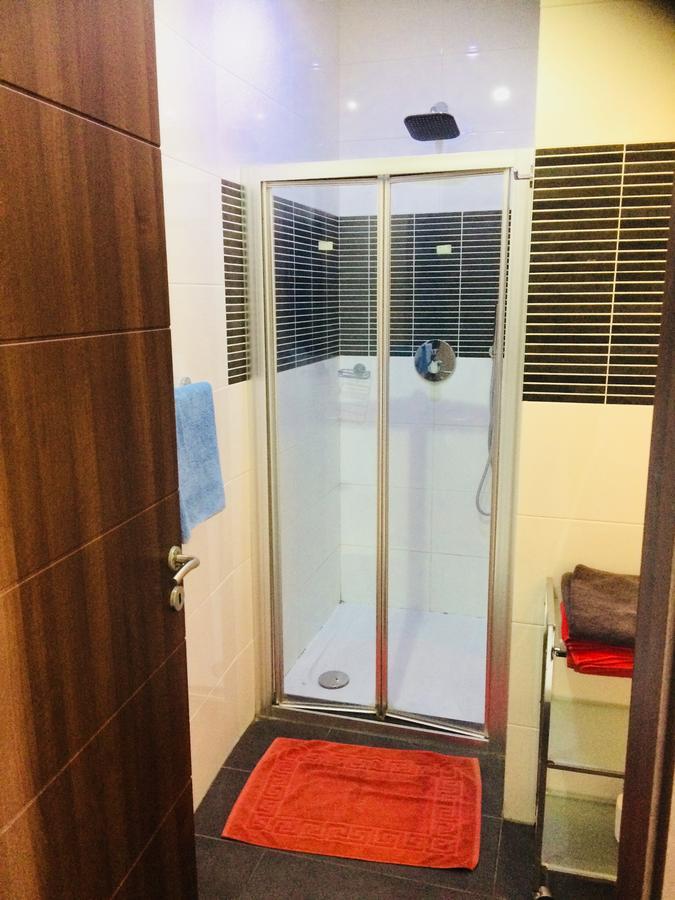 Paceville Montecarlo Apartments Saint Julian's Ngoại thất bức ảnh
