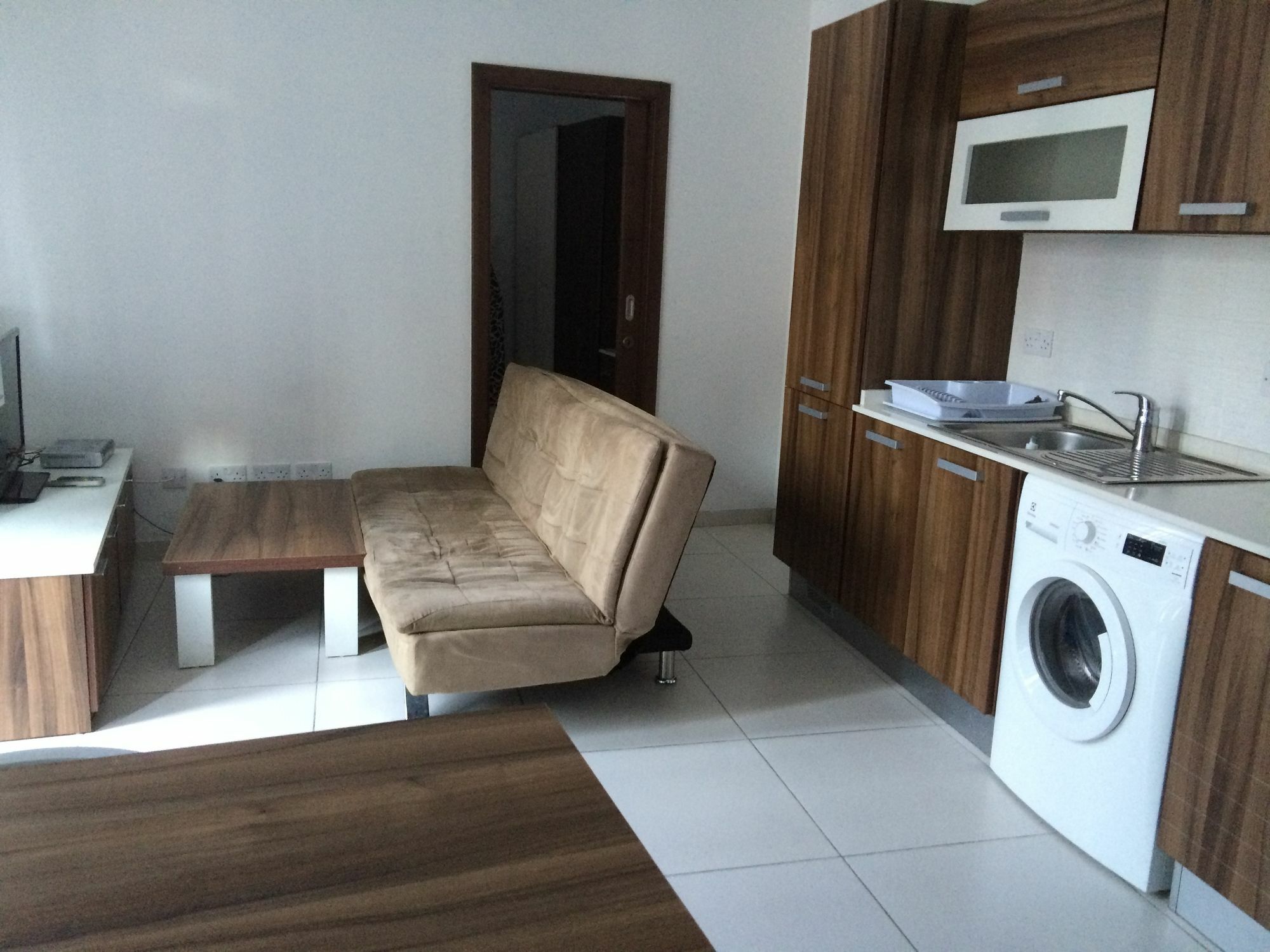 Paceville Montecarlo Apartments Saint Julian's Ngoại thất bức ảnh